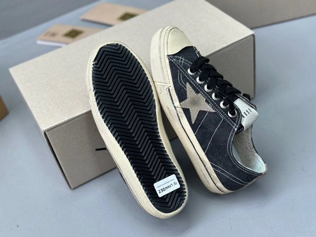 Golden Goose Deluxe G24 Pantofi sport - prezentare produs