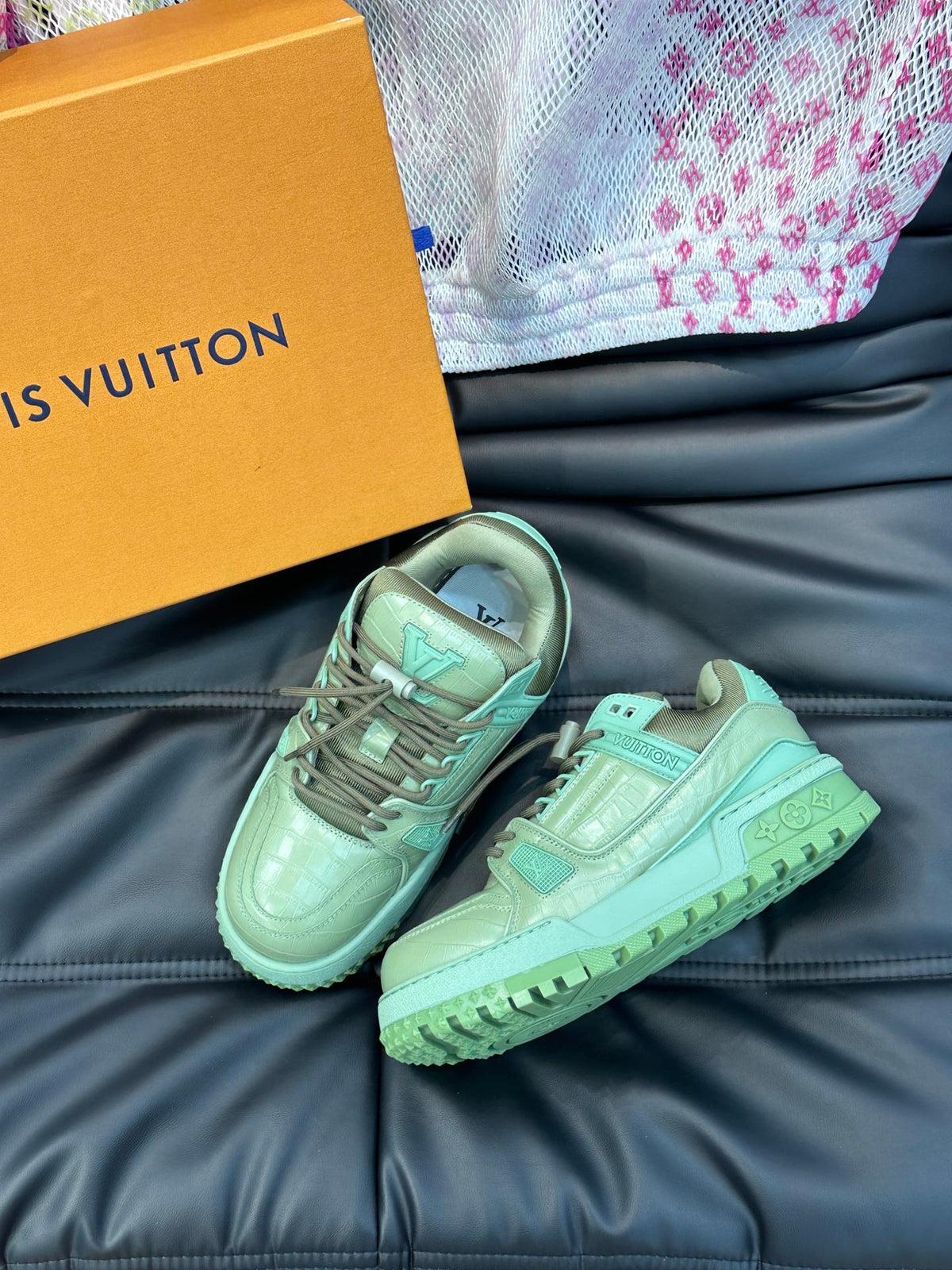 Louis Vuitton LV Pantofi sport Maxi Mint - prezentare produs