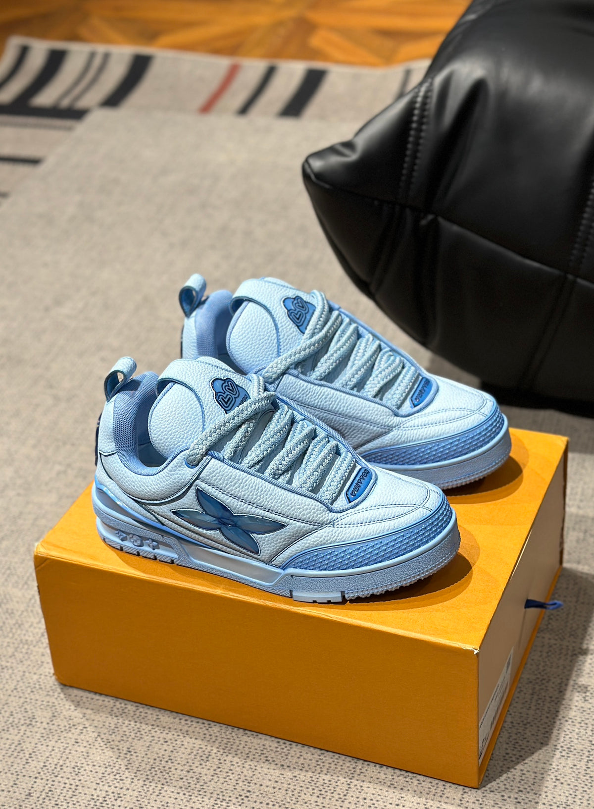 Louis Vuitton LV Skate Baby Albastru - prezentare produs