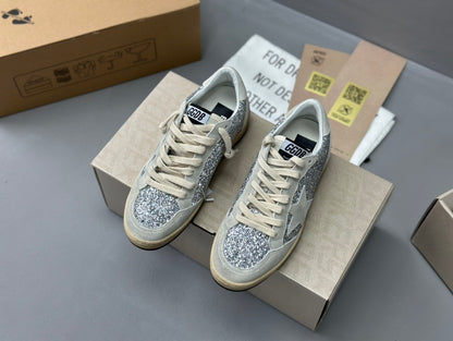 Golden Goose Deluxe G42 Pantofi sport - prezentare produs