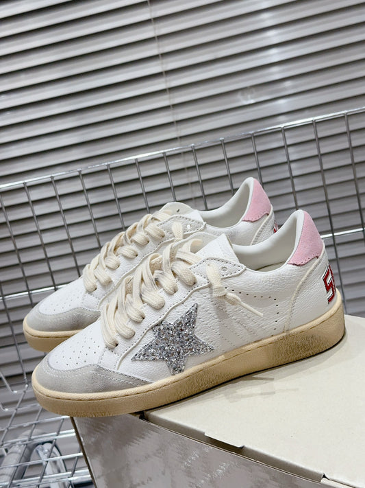 Golden Goose Deluxe G57 - prezentare produs