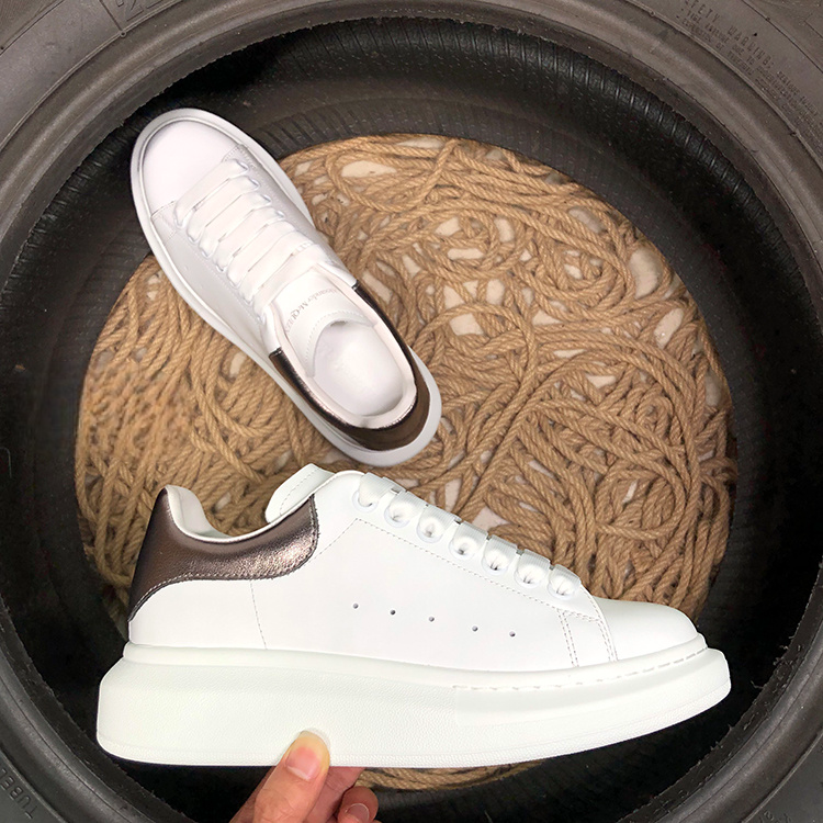 Alexander McQueen Bronze - prezentare produs