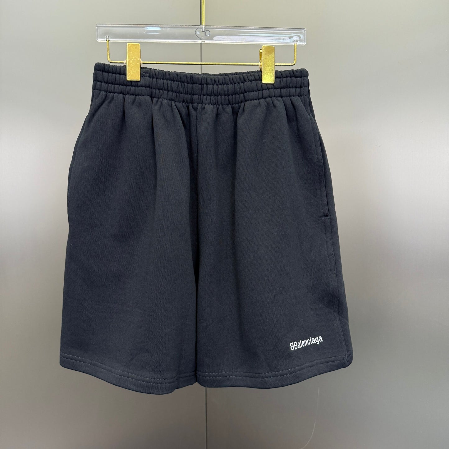 Balenciaga Tricou Exclusive - prezentare produs