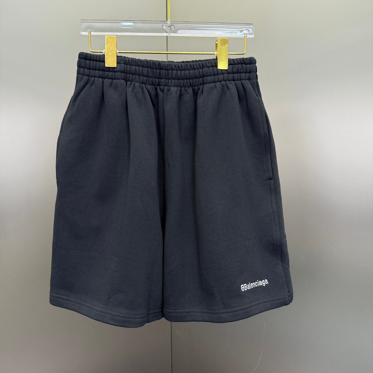 Balenciaga Tricou Exclusive - prezentare produs