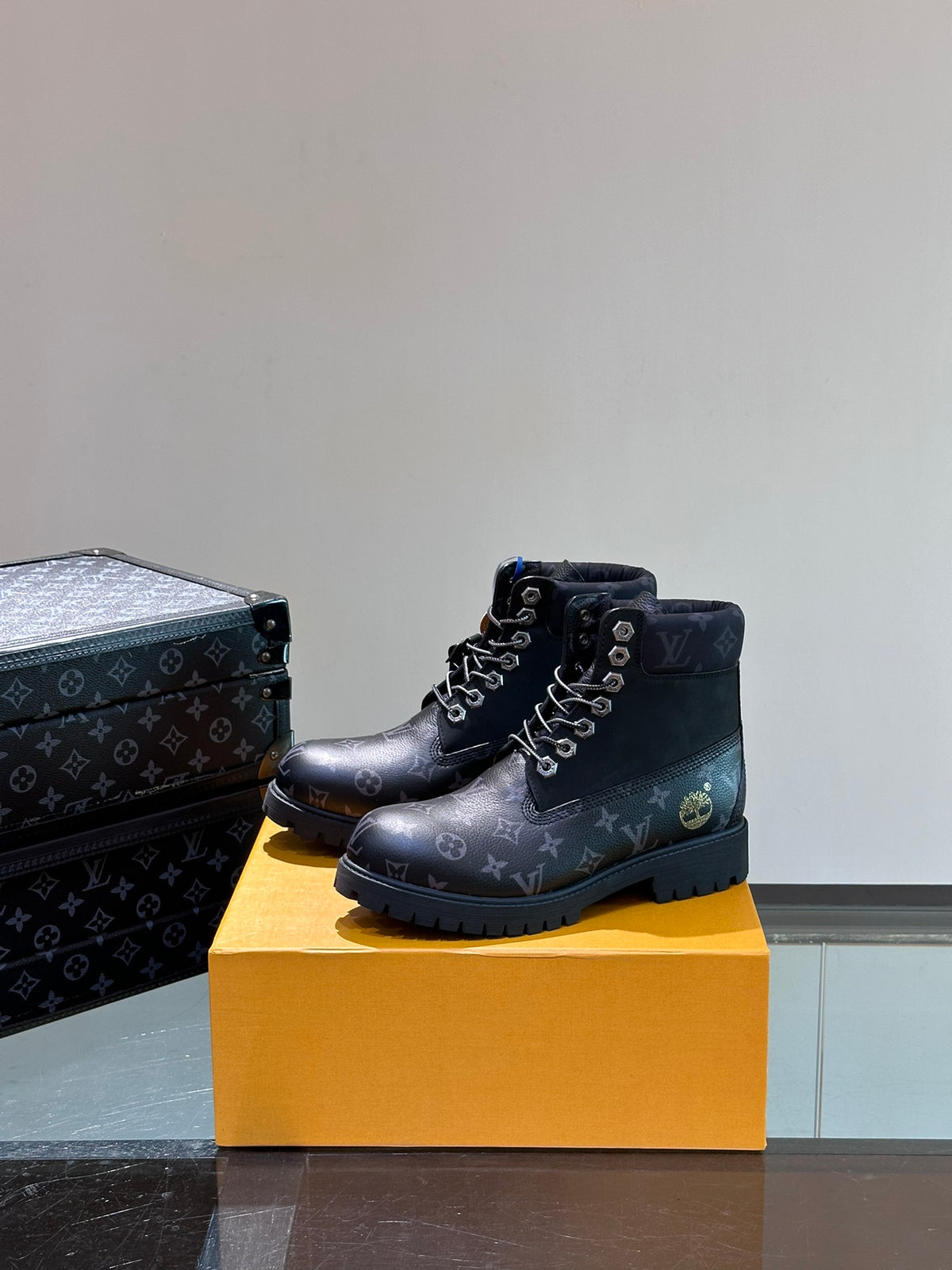 Louis Vuitton LV X Timberland Ghete Negru Pânză - prezentare produs