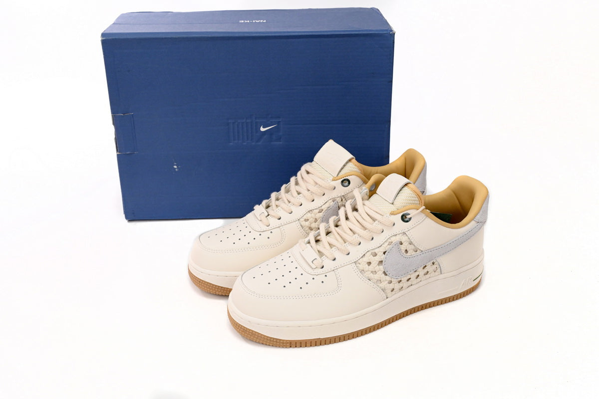 Nike Air Force 1 Pale Fildeș - prezentare produs
