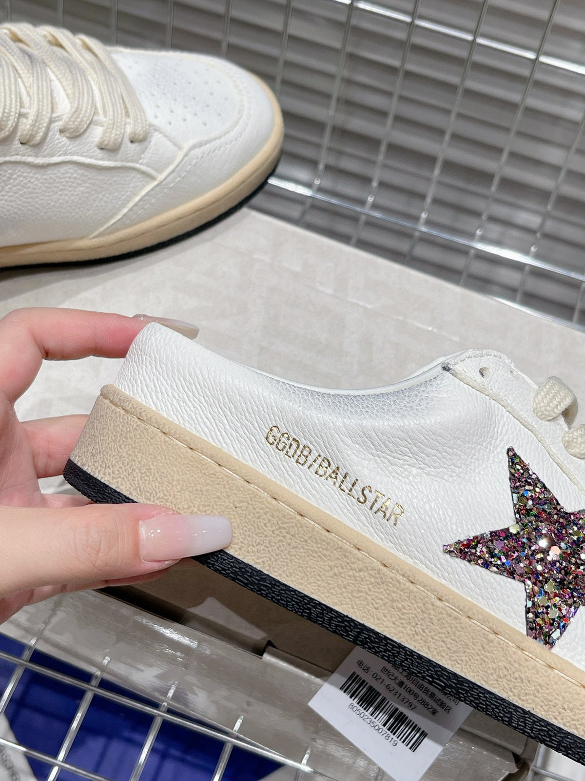 Golden Goose Deluxe G11 Pantofi sport - prezentare produs