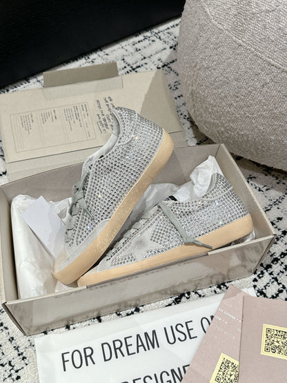 Golden Goose Deluxe G09 - prezentare produs