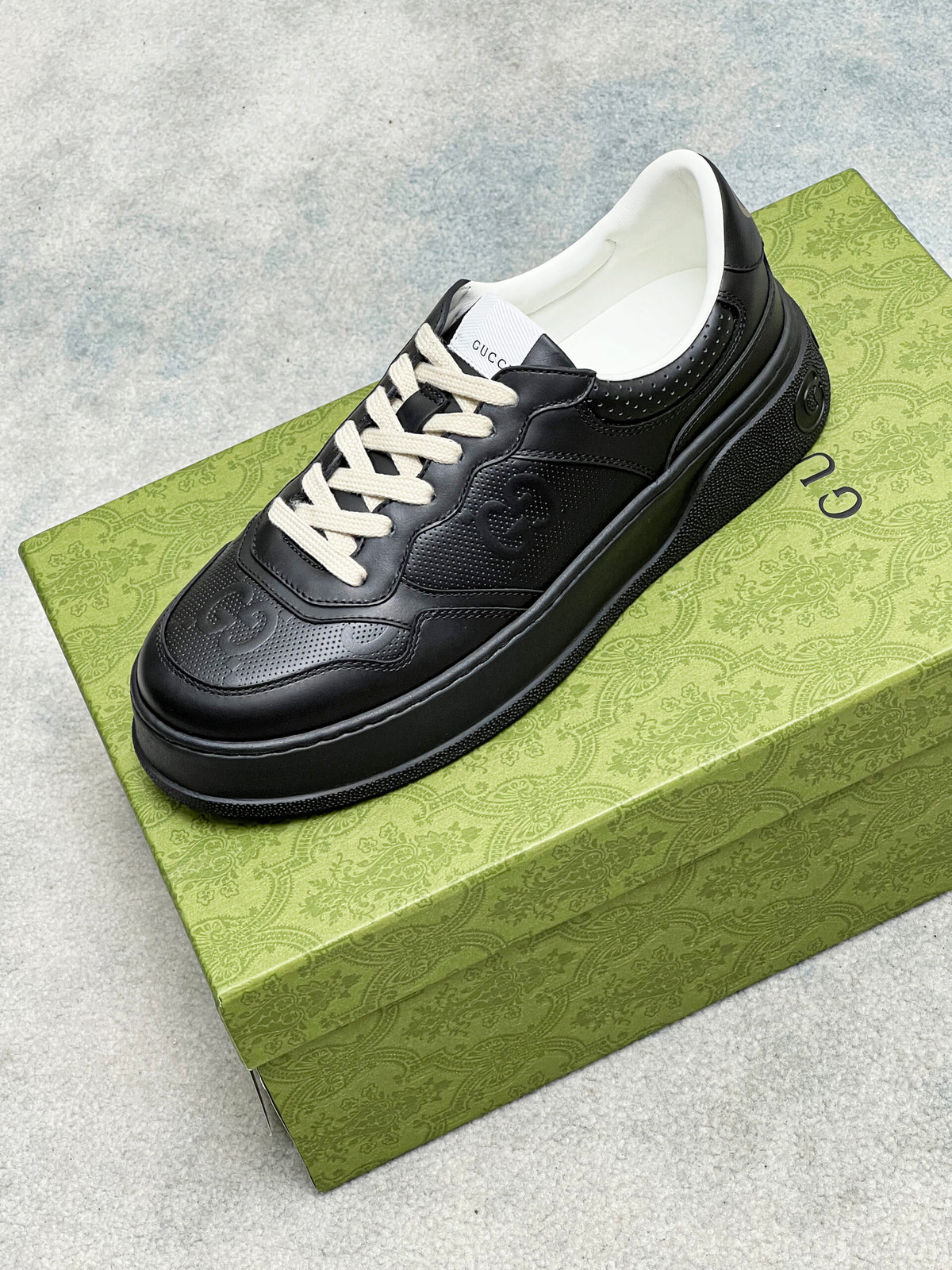 Gucci Screener - prezentare produs