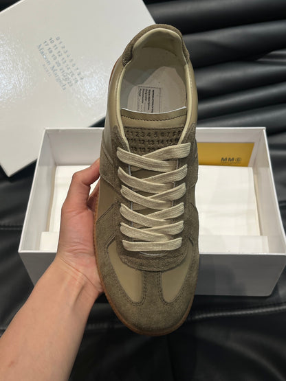 Maison Margiela Trainers Earth - prezentare produs