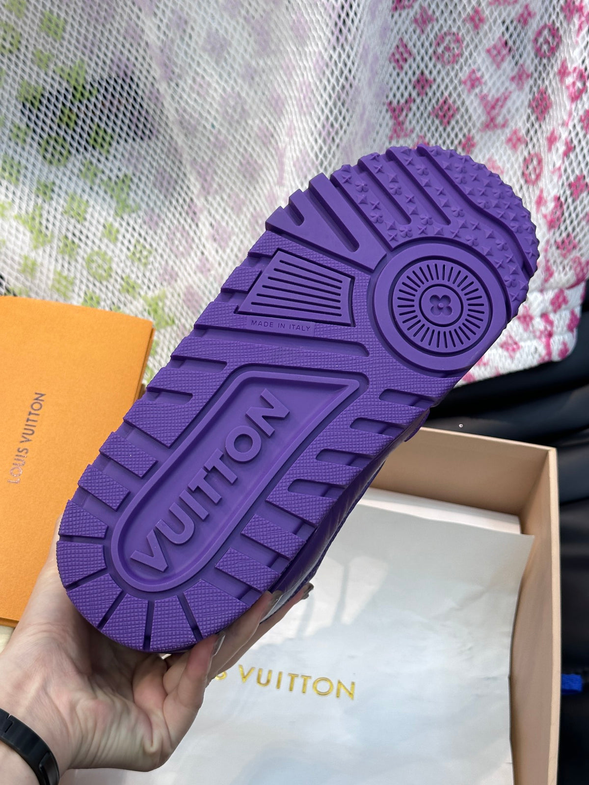 Louis Vuitton LV Pantofi sport Maxi Violet - prezentare produs