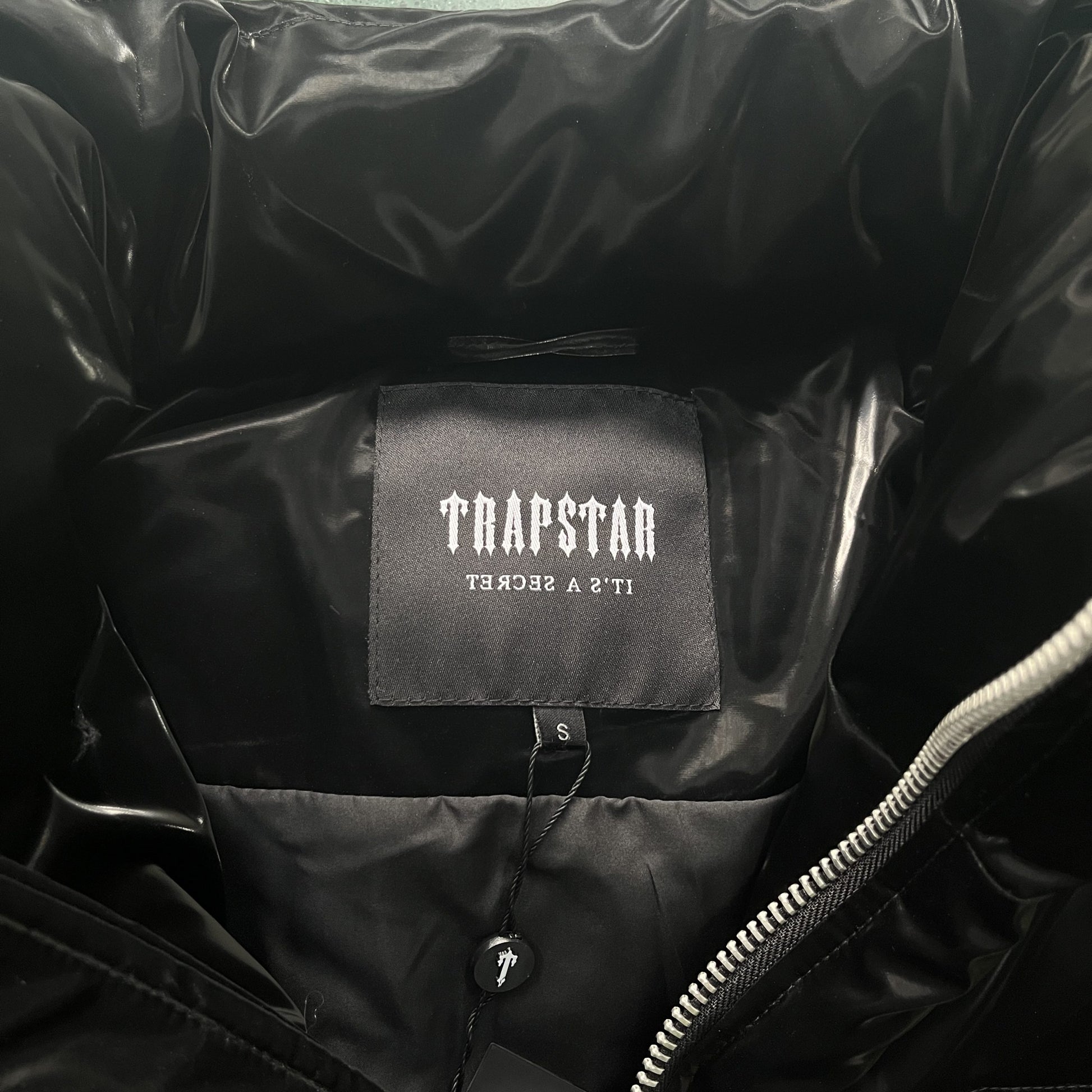 Trapstar Glitter Geacă - prezentare produs