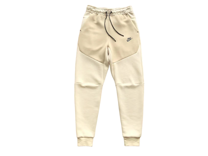 Nike Tech Fleece Crem Fleece - prezentare produs