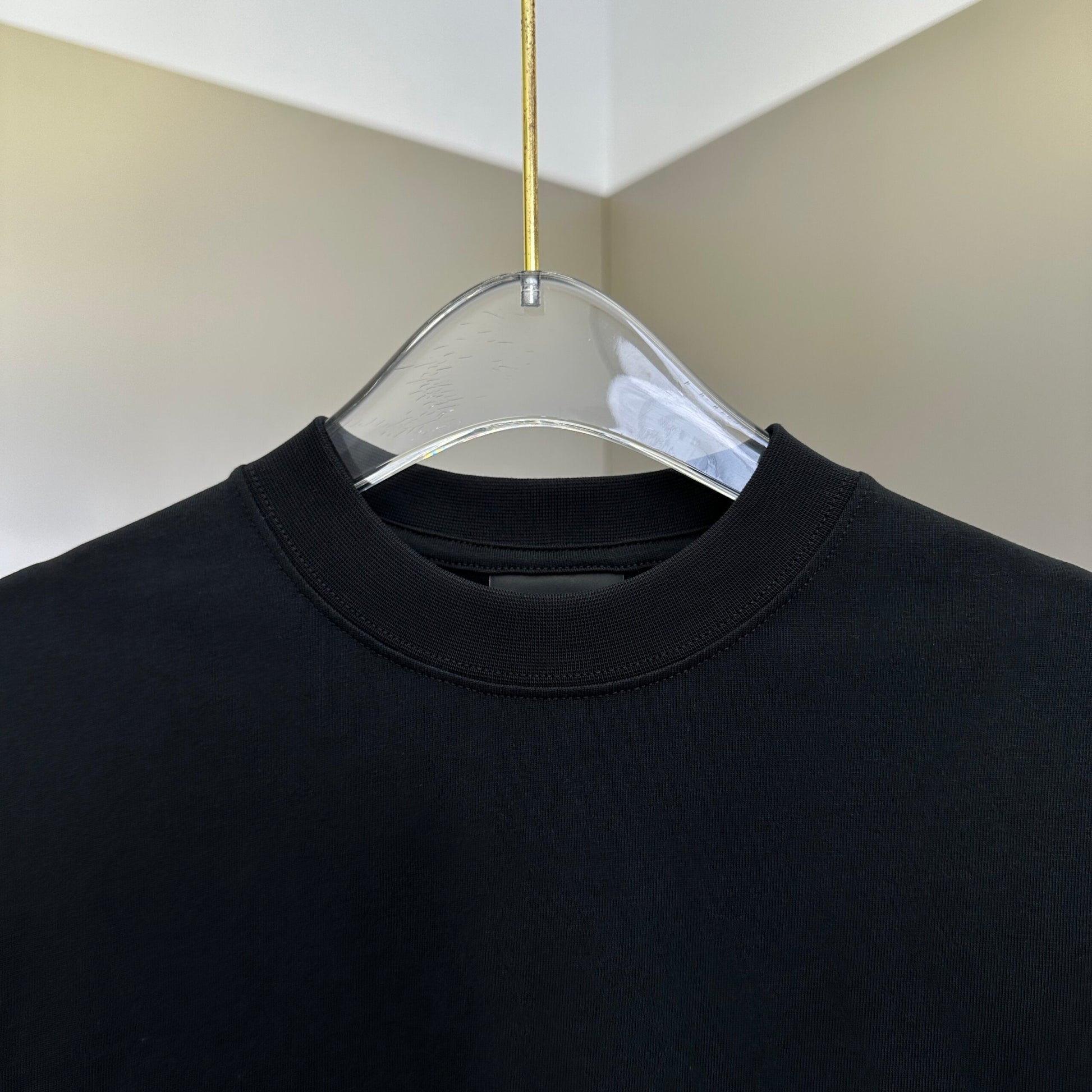 Balenciaga T Cămașă Exclusive - prezentare produs