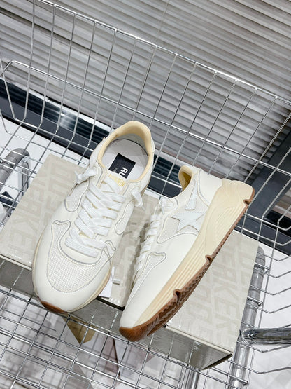 Golden Goose Deluxe G54 - prezentare produs