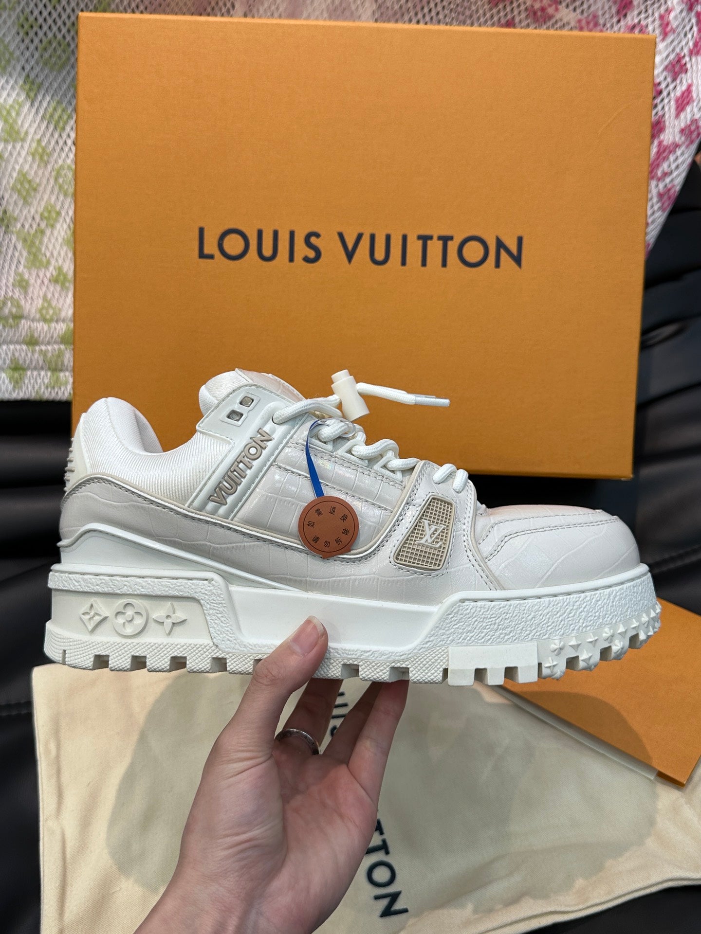 Louis Vuitton LV Trainers Maxi Alb - prezentare produs