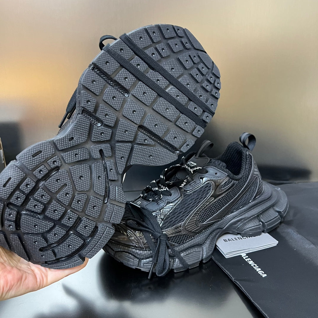 Balenciaga 3XL Negru - prezentare produs