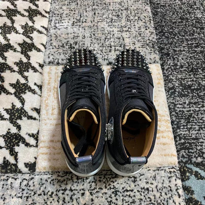 Christian Louboutin Negru Fade Back Spikes High - prezentare produs