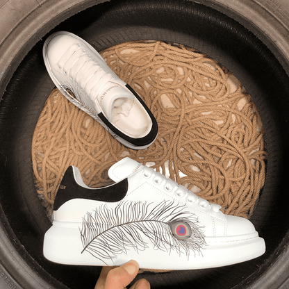 Alexander McQueen M14 - prezentare produs