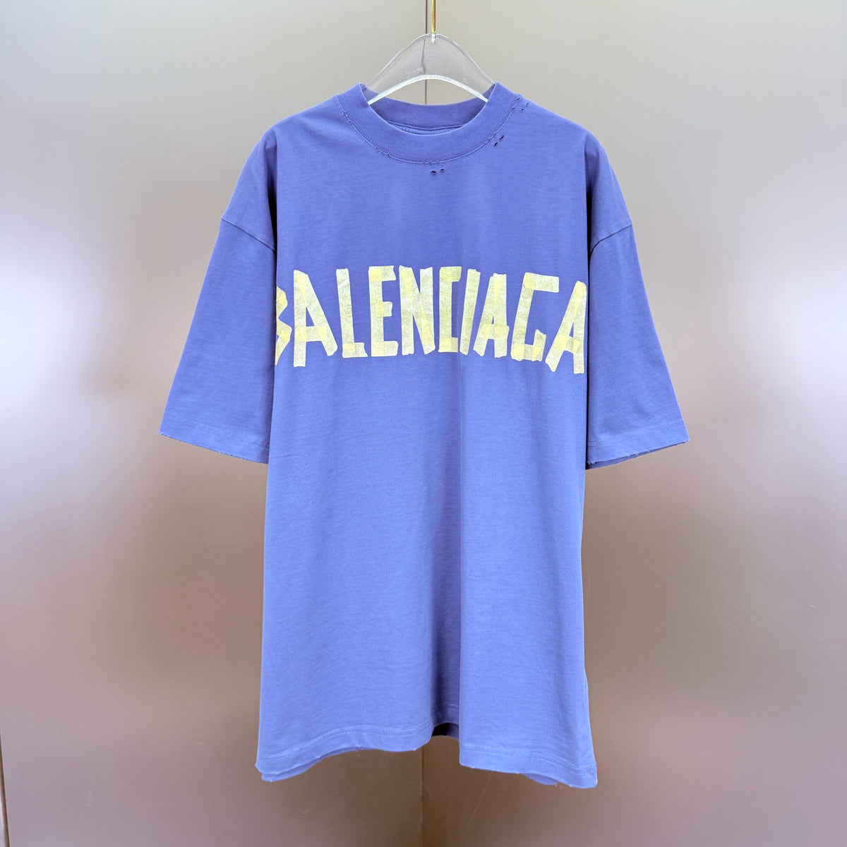 Balenciaga Tricou Exclusive - prezentare produs