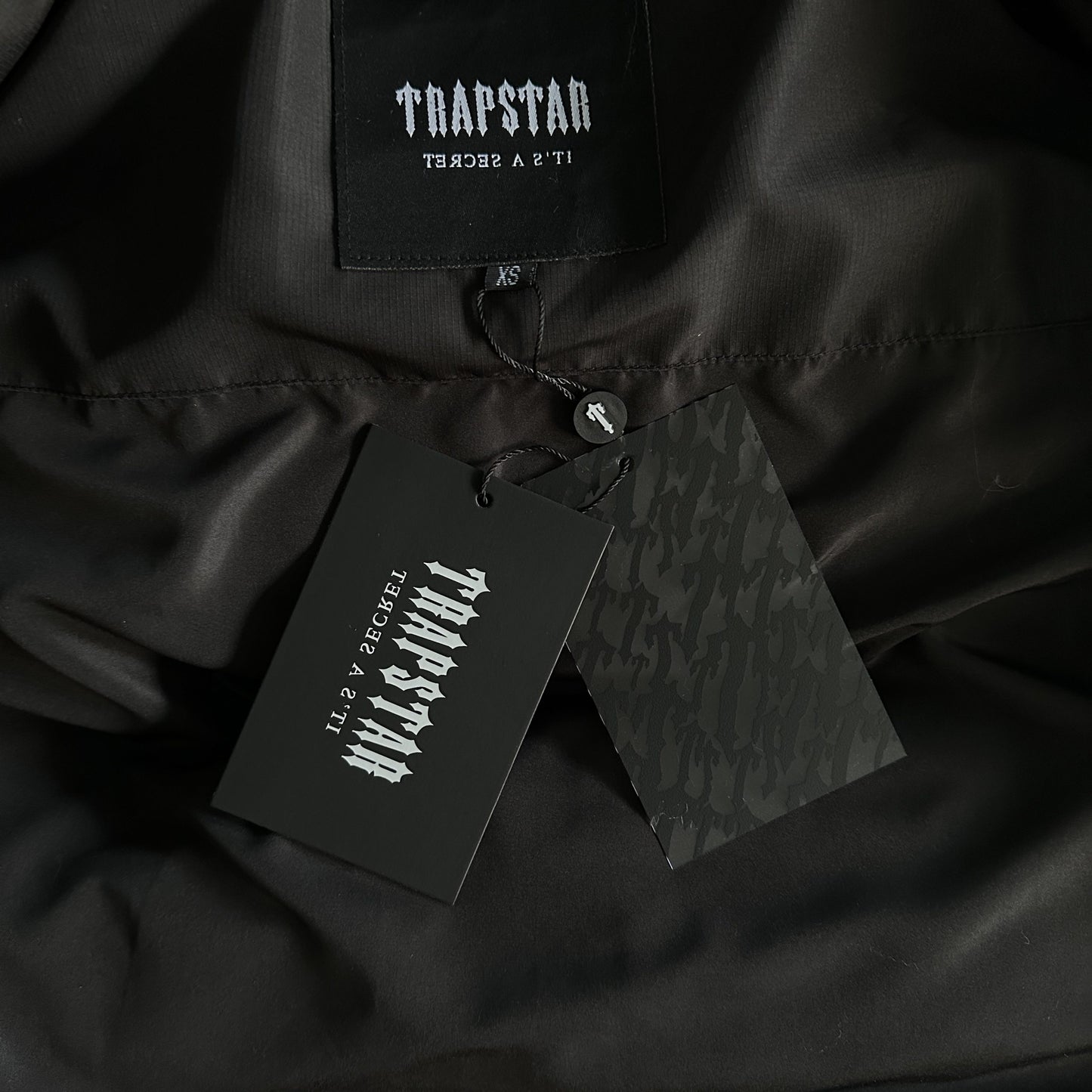 Trapstar Geacă - prezentare produs