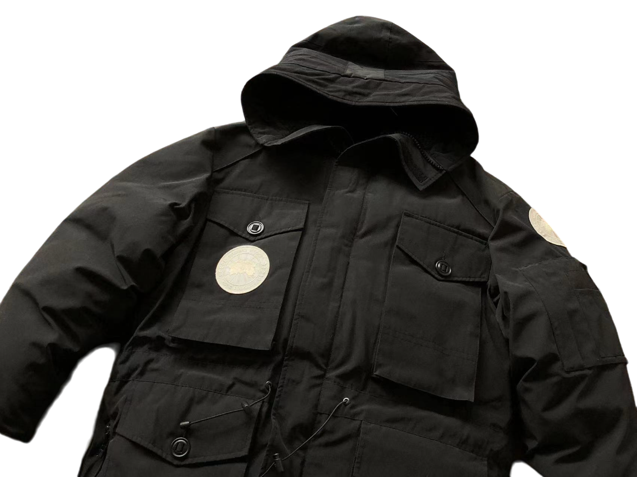 Canada Goose X Juun J Luxury Ediție Mountain Geacă - prezentare produs