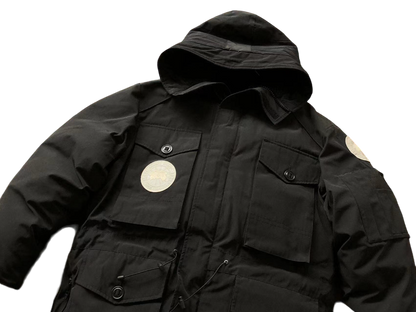 Canada Goose X Juun J Luxury Ediție Mountain Geacă - prezentare produs
