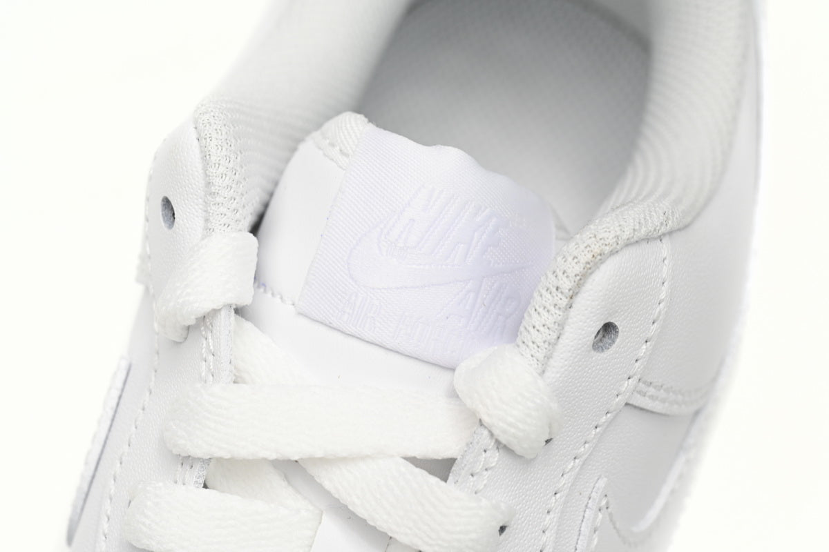 Nike Air Force Triple Alb Utopia Travis Scott Clothing - prezentare produs