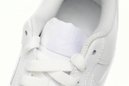 Nike Air Force Triple Alb Utopia Travis Scott Clothing - prezentare produs