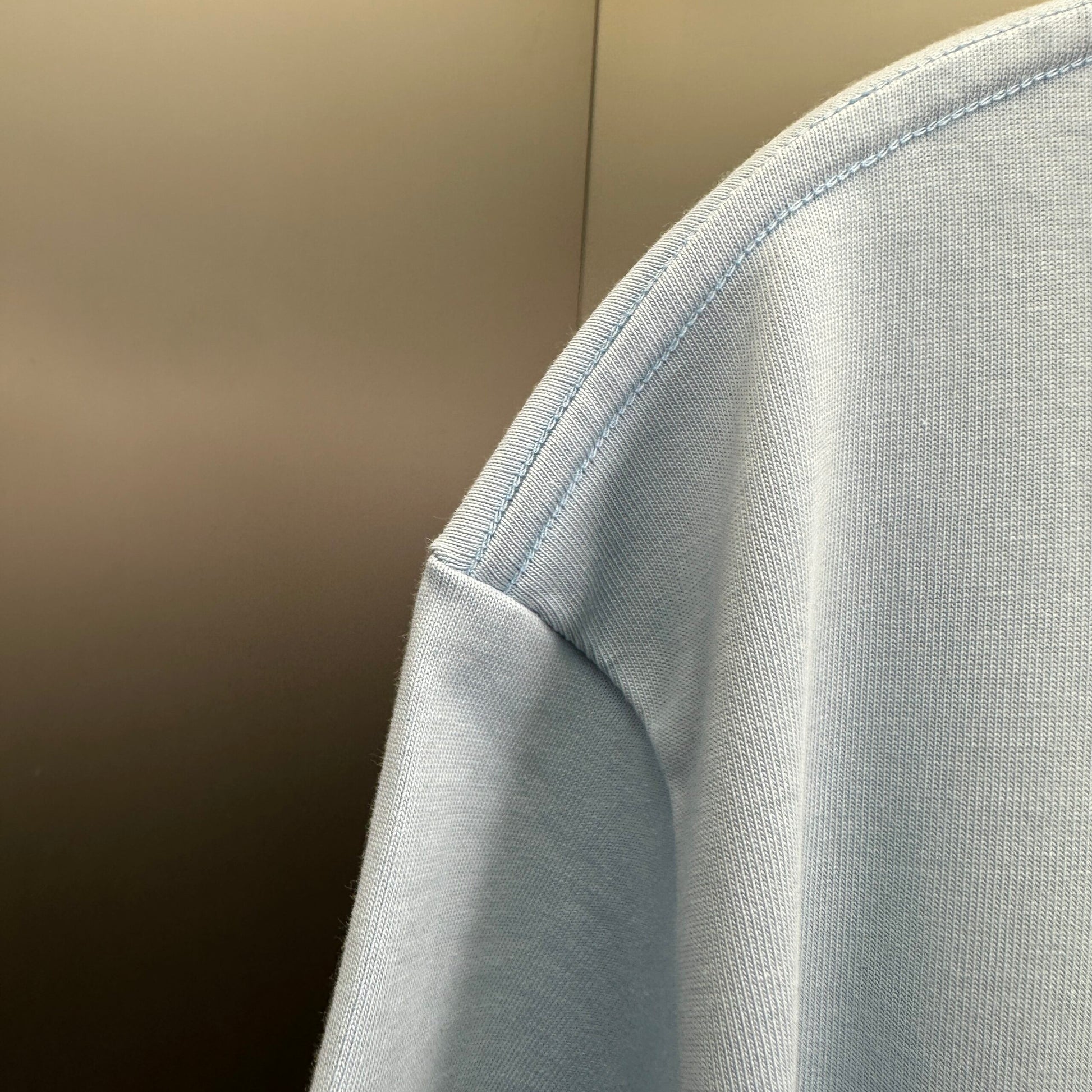 Dior T Cămașă Exclusive - prezentare produs