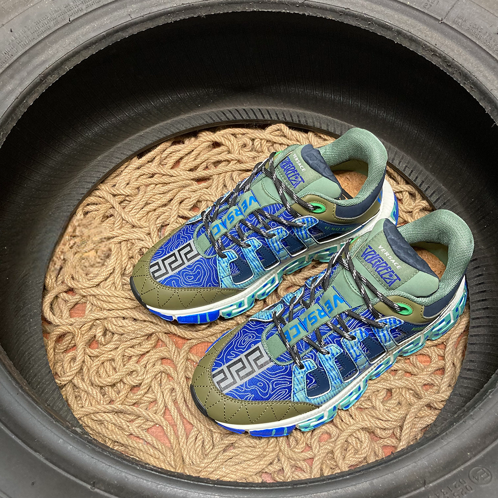 Versace Trigreca V07 Pantofi sport - prezentare produs