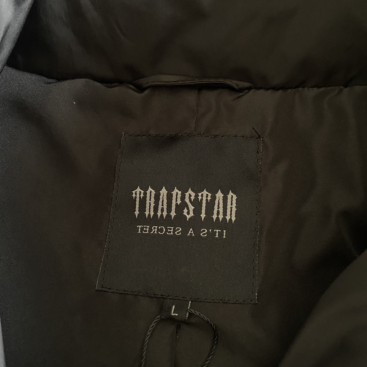 Trapstar Oversized Irongate Puffer Geacă - prezentare produs