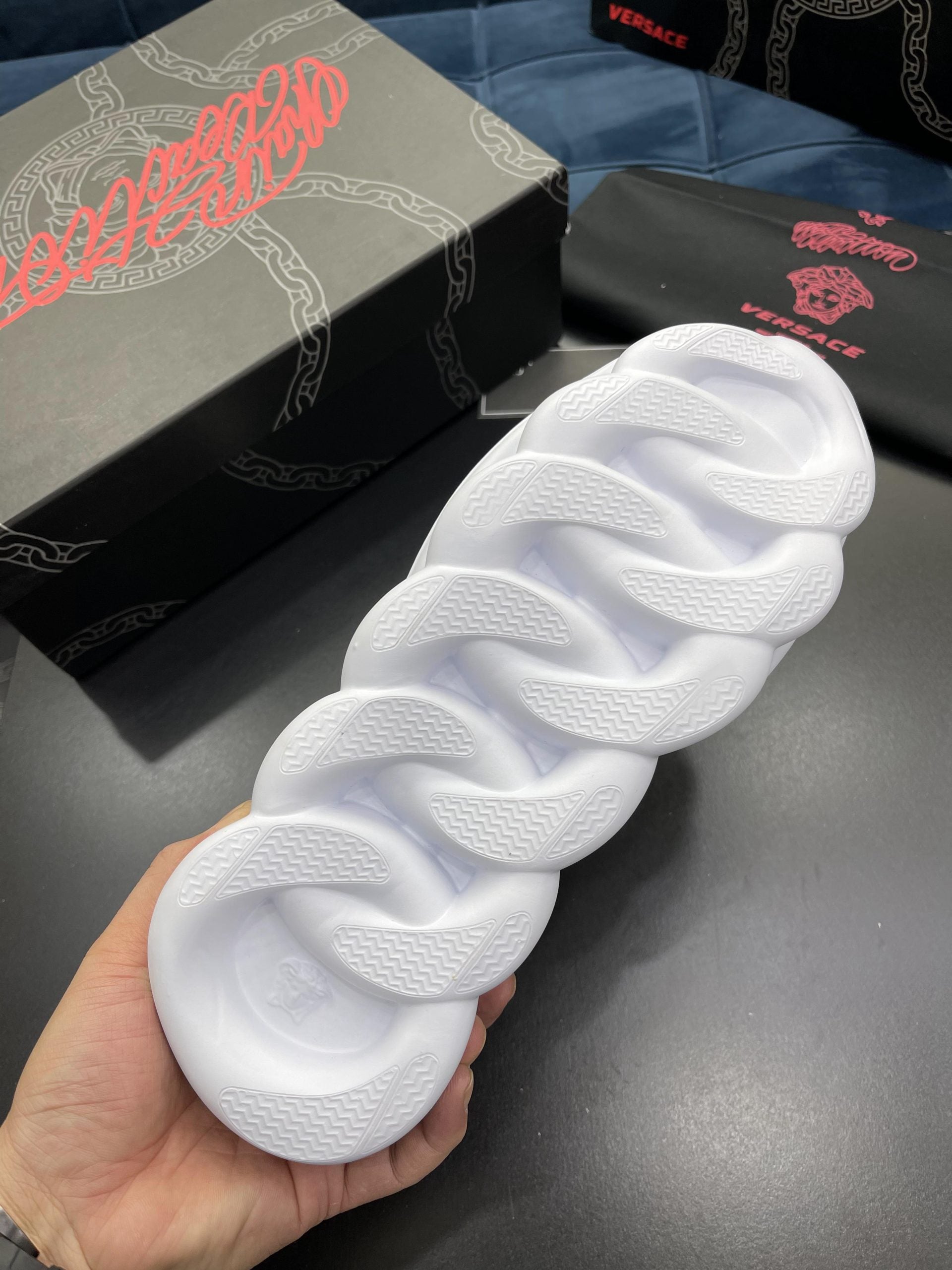 Versace Chain Reaction Full Alb Pantofi sport - prezentare produs