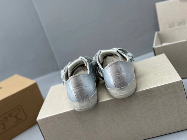 Golden Goose Deluxe G27 Pantofi sport - prezentare produs