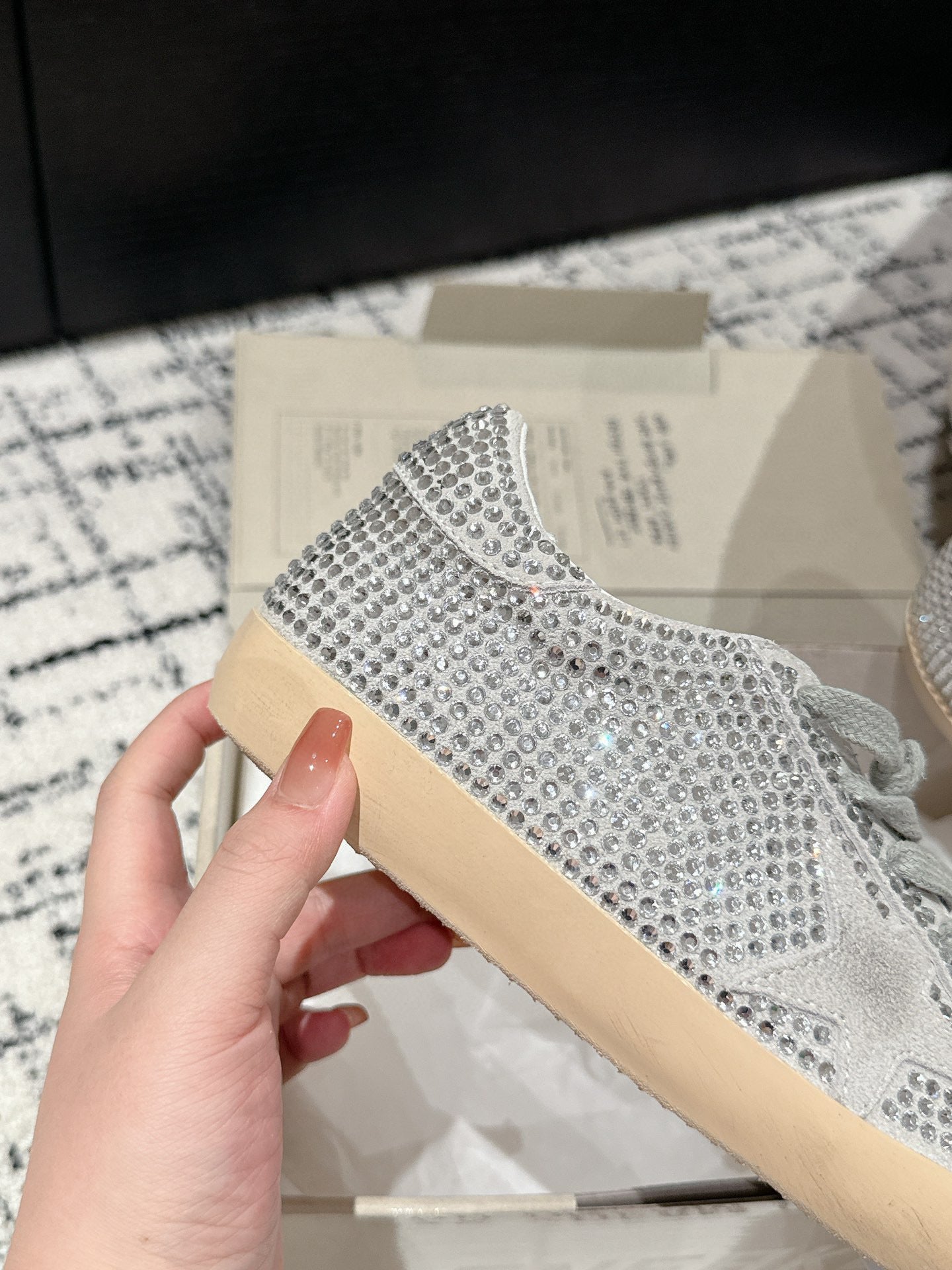 Golden Goose Deluxe G09 Pantofi sport - prezentare produs