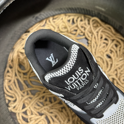 Louis Vuitton LV Run Away Negru Alb Pantofi sport - prezentare produs