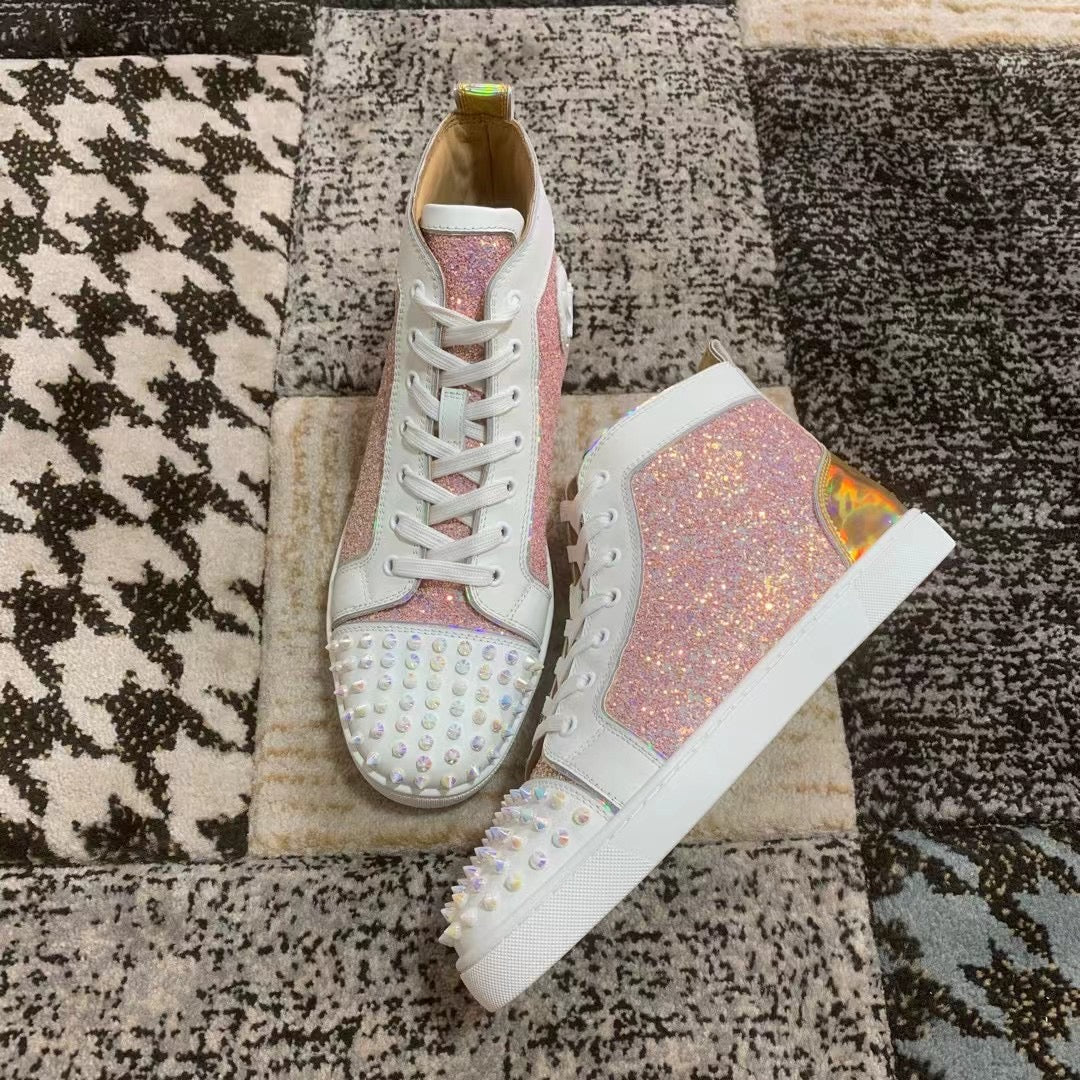 Christian Louboutin Alb Roz Spikes High - prezentare produs