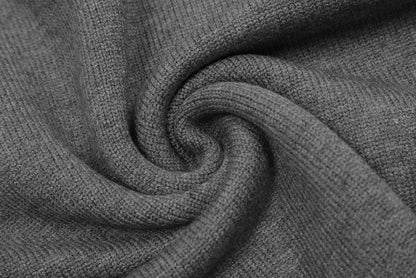 Ami Paris Pulover Negru - prezentare produs