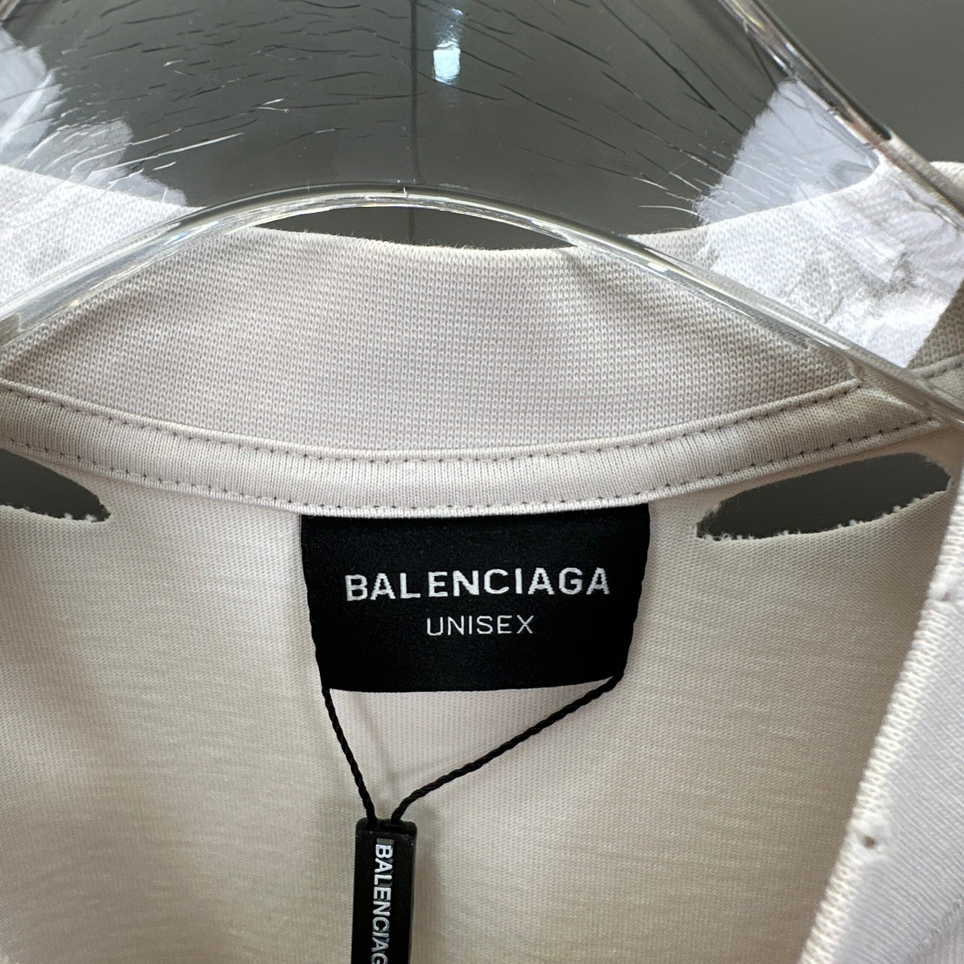 Balenciaga T Cămașă Exclusive - prezentare produs