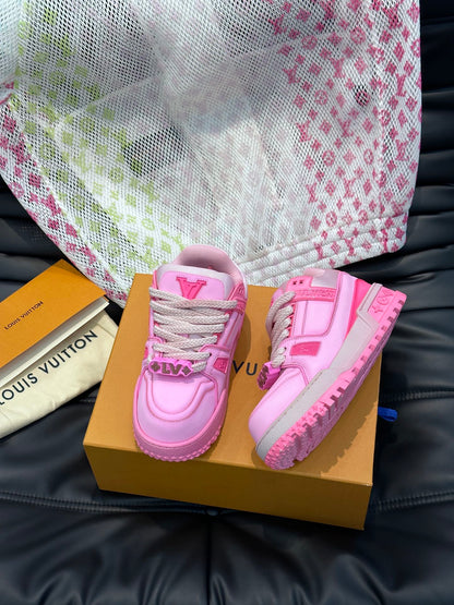 Louis Vuitton LV Trainers Maxi Washed Roz - prezentare produs