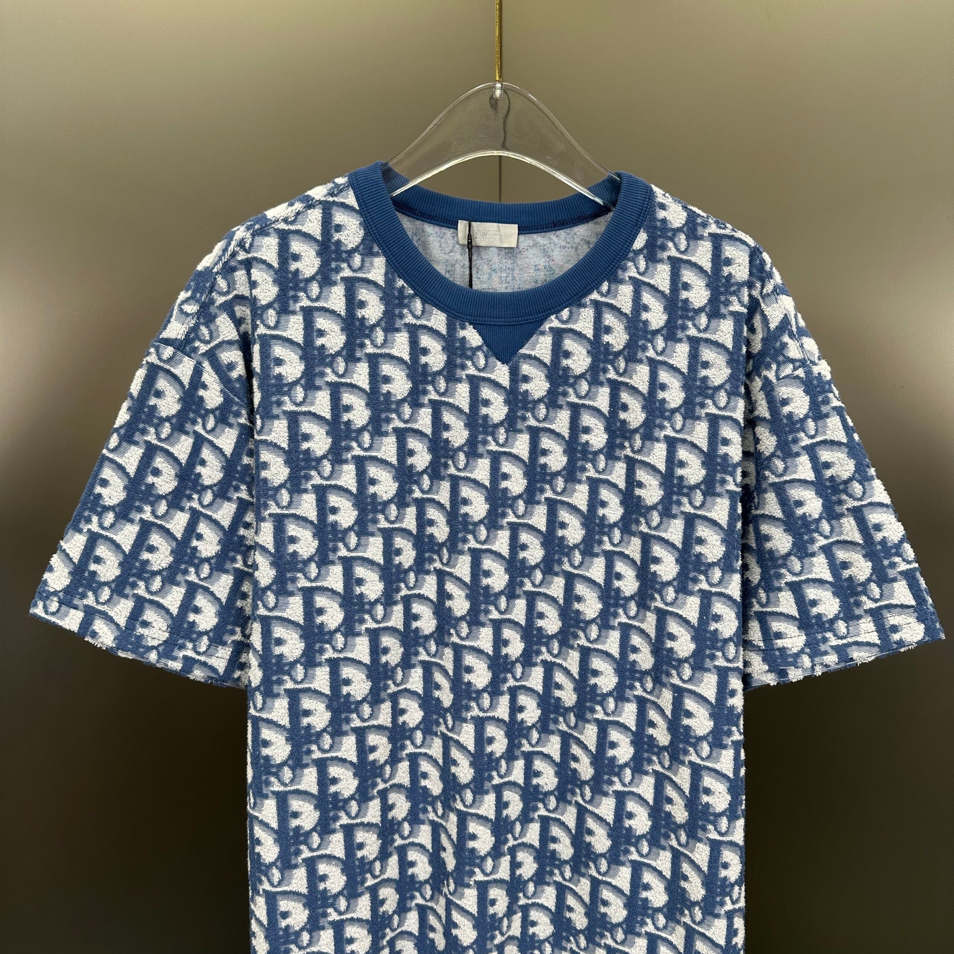 Dior T Cămașă Exclusive - prezentare produs