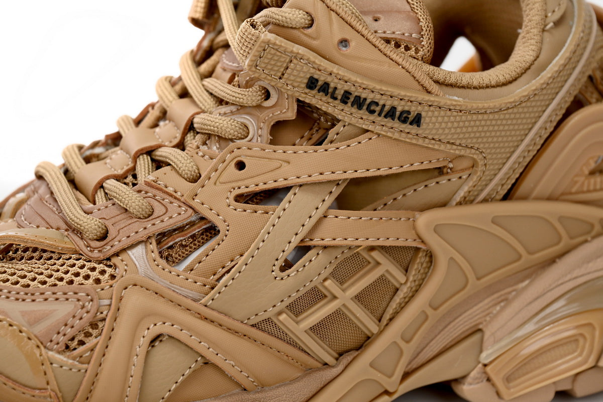 Balenciaga Track 2 0 Deschis Maro - prezentare produs