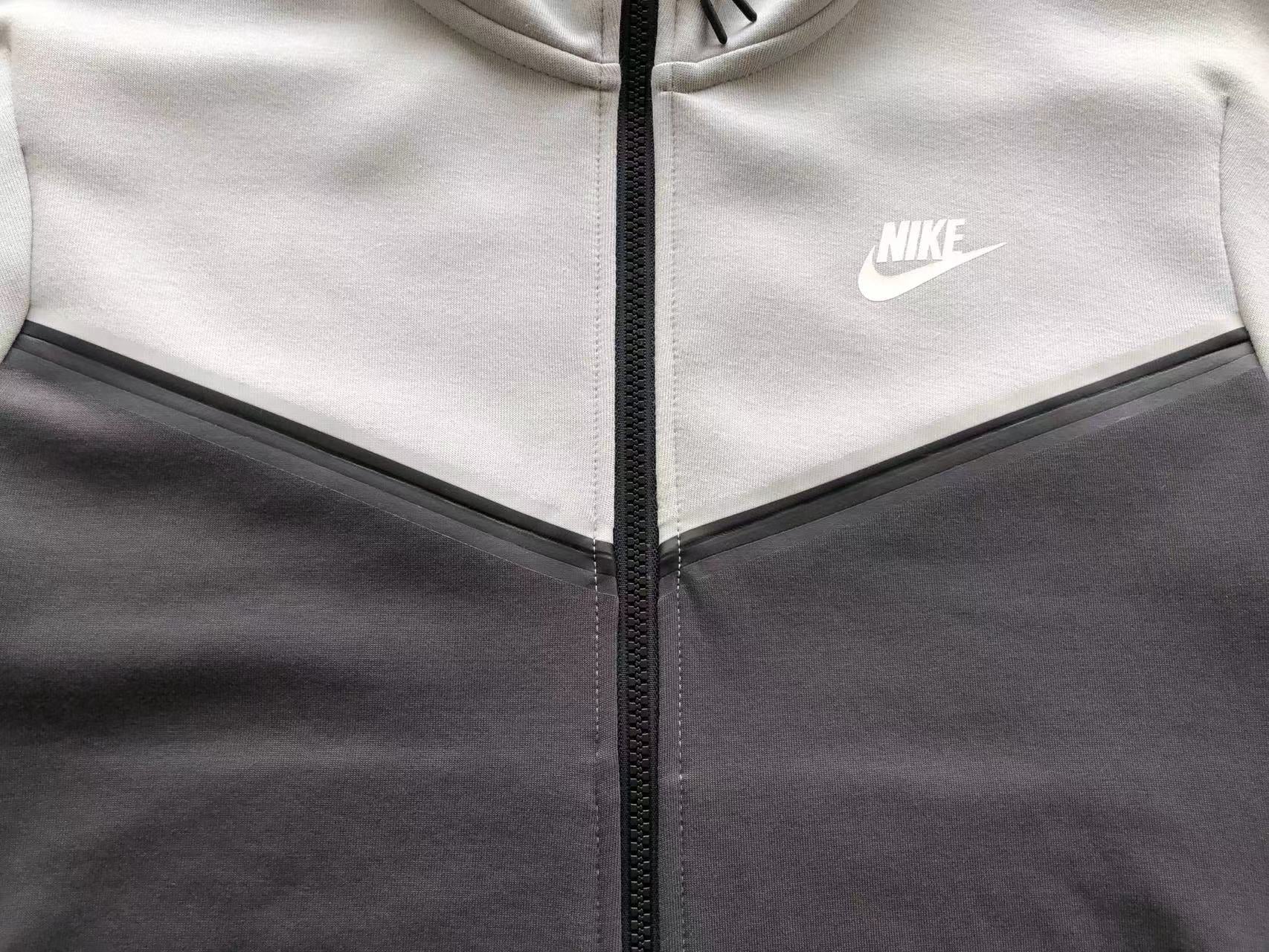 Nike Tech Fleece Light Gri Fleece - prezentare produs