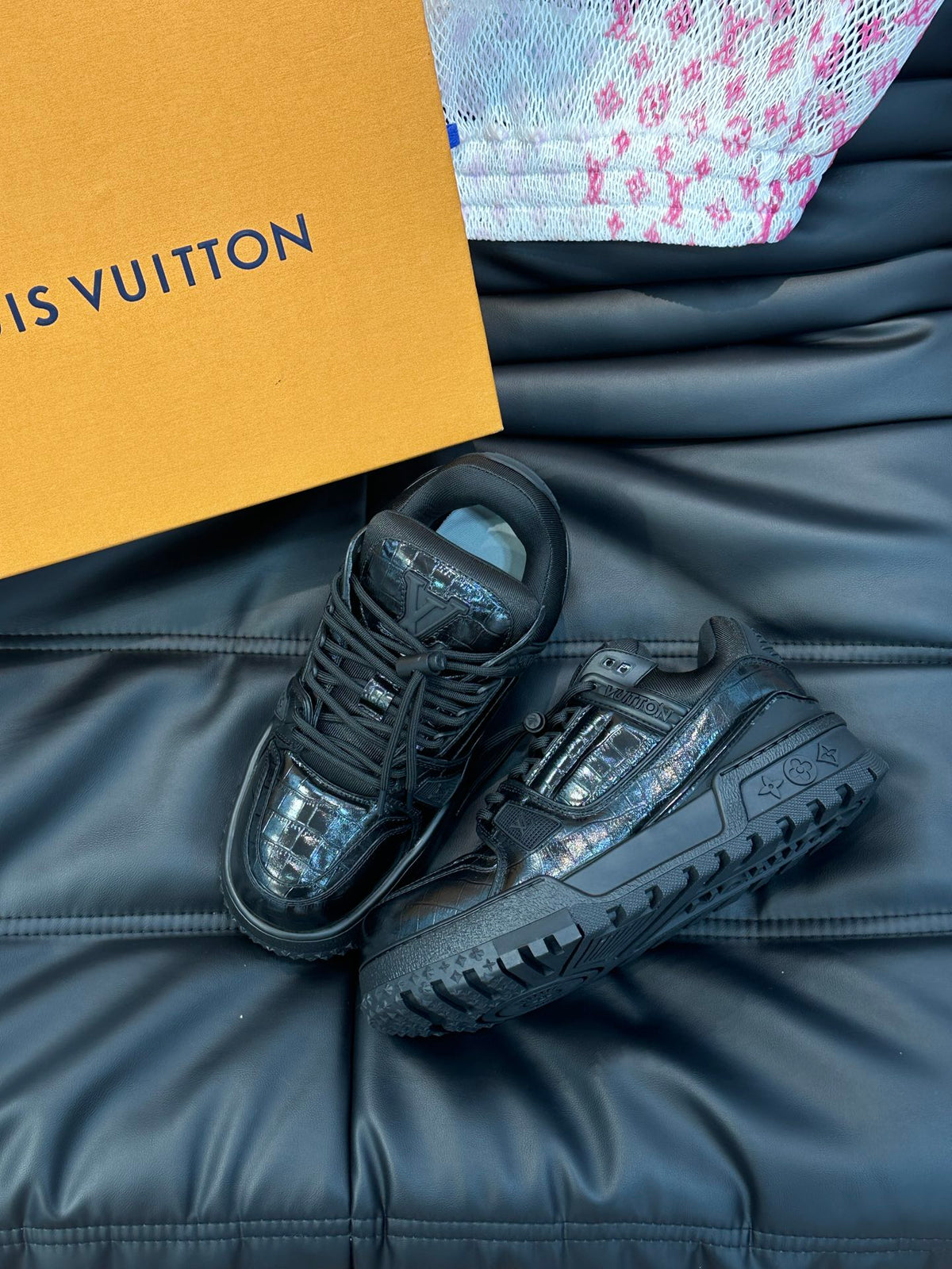 Louis Vuitton LV Pantofi sport Maxi Negru - prezentare produs