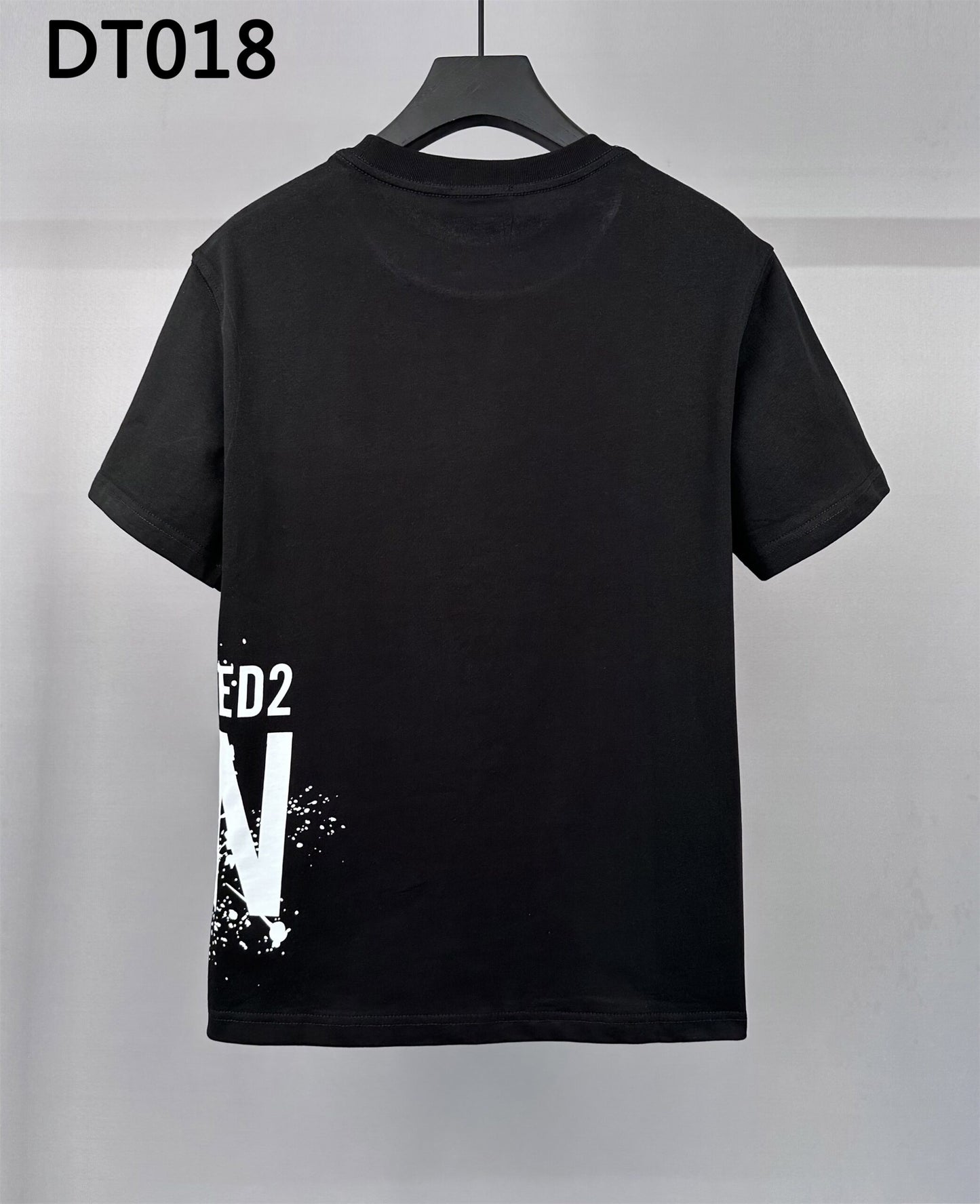 Dsquared2 T Cămașă Dt018 - prezentare produs