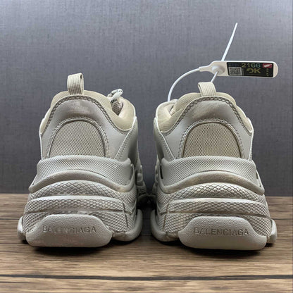 Balenciaga Triple S Bej Pantofi sport - prezentare produs