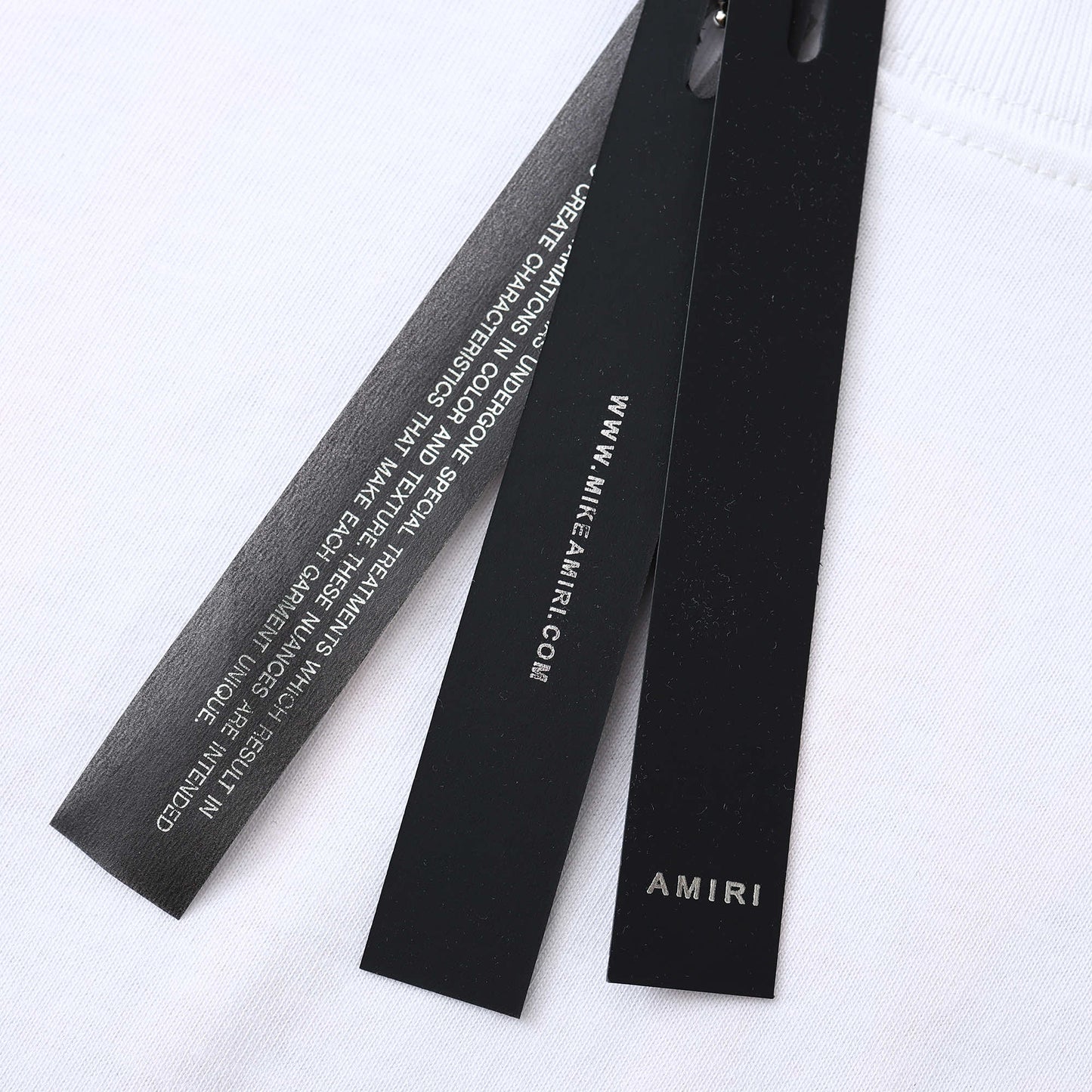 Amiri T Cămașă - prezentare produs