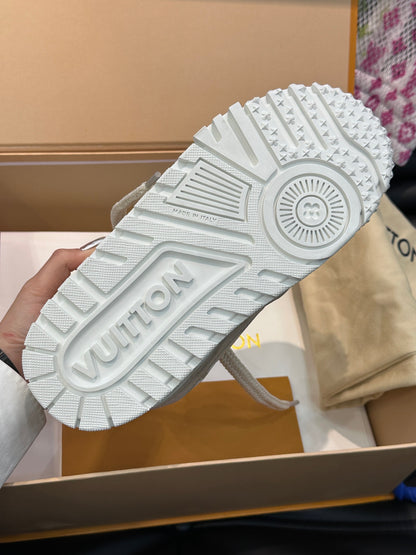 Louis Vuitton LV Trainers Maxi Crem Velvet - prezentare produs