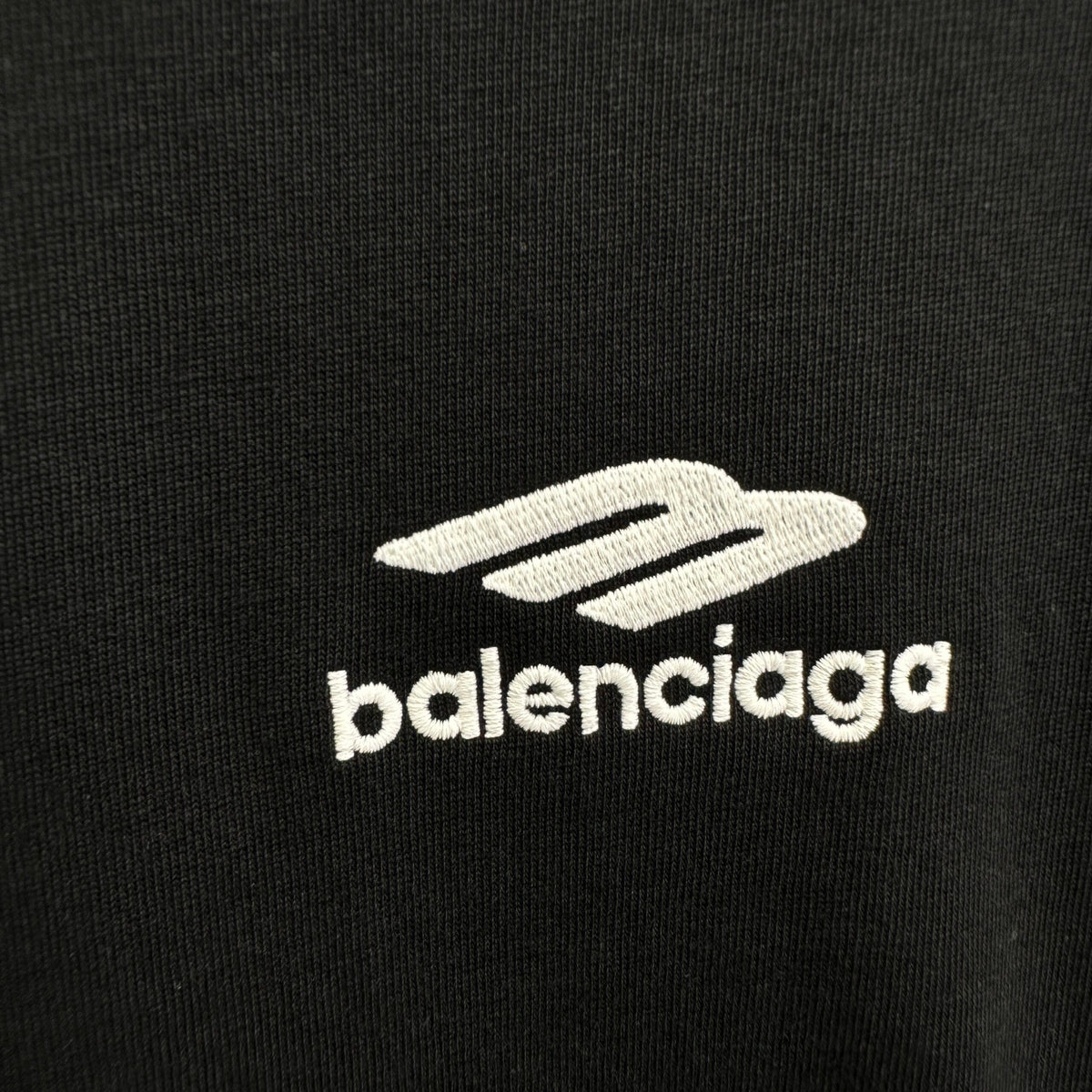 Balenciaga T Cămașă Exclusive - prezentare produs