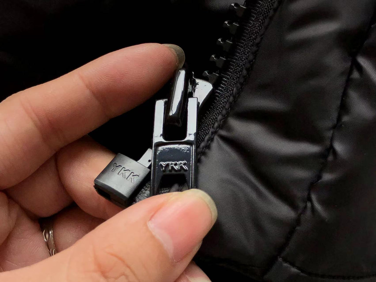 Canada Goose X Juun J Luxury Ediție Mountain Geacă - prezentare produs